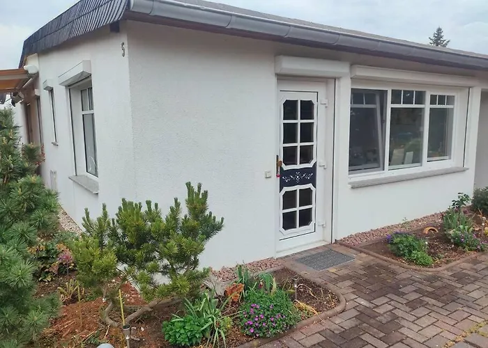 In Leckwitz Bei Nuenchritz Wacker, Elbradweg * Nunchritz